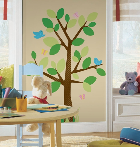 Samolepky na zeď Strom Samolepka Strom zelený. Bytová samolepící dekorace na zeď pro děti. ODekorační brázky,nálepky RoomMates (120x170cm)